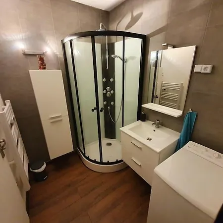 Appart La Madrague Avec Jardin A 2 Pas De La Apartment